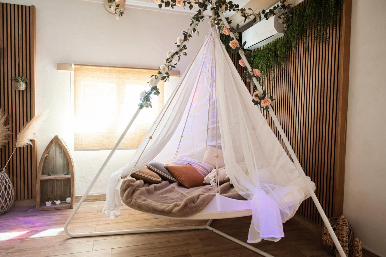 Abri Cosy - Suite Romantique En Camargue Saint-Gilles  Exterior foto
