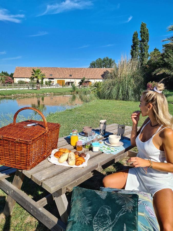 Abri Cosy - Suite Romantique En Camargue Saint-Gilles  Exterior foto